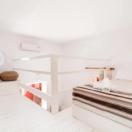 Atlantis Apartamento Chalki Town