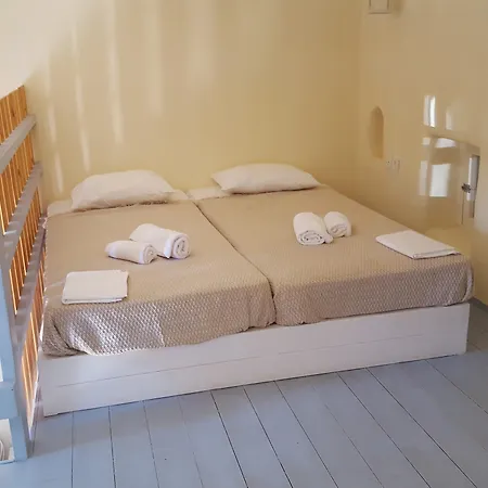 Apartamento Atlantis Chalki Town