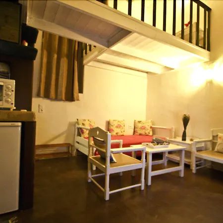 Apartamento Atlantis Chalki Town