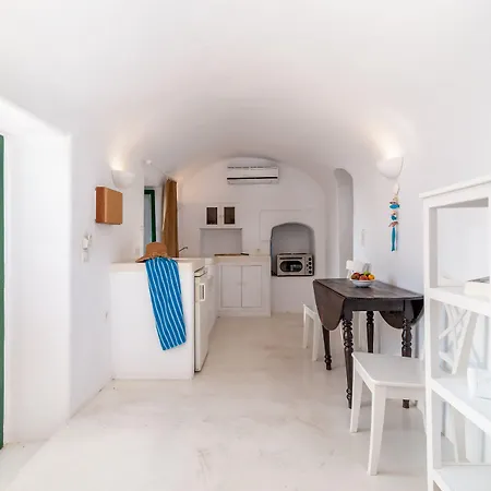 Apartamento Atlantis Chalki Town